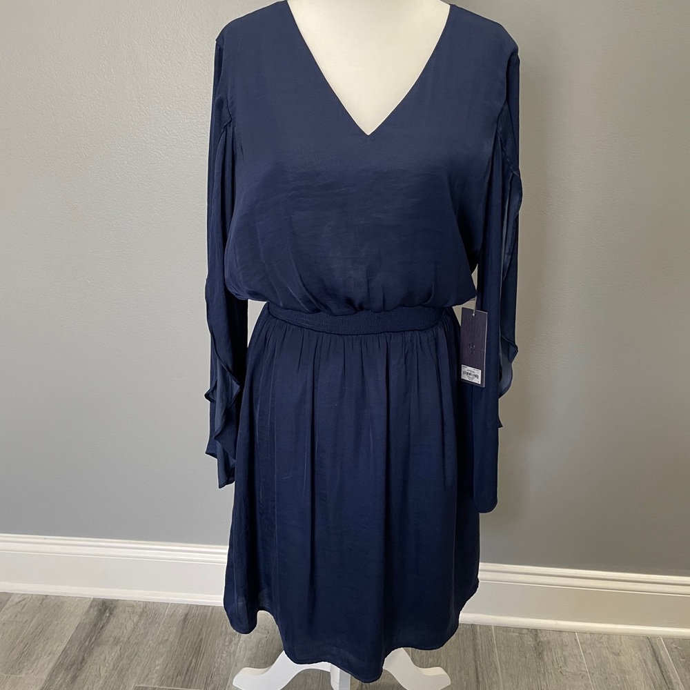 NWT JENNIFER LOPEZ flutter fit and flare dress M